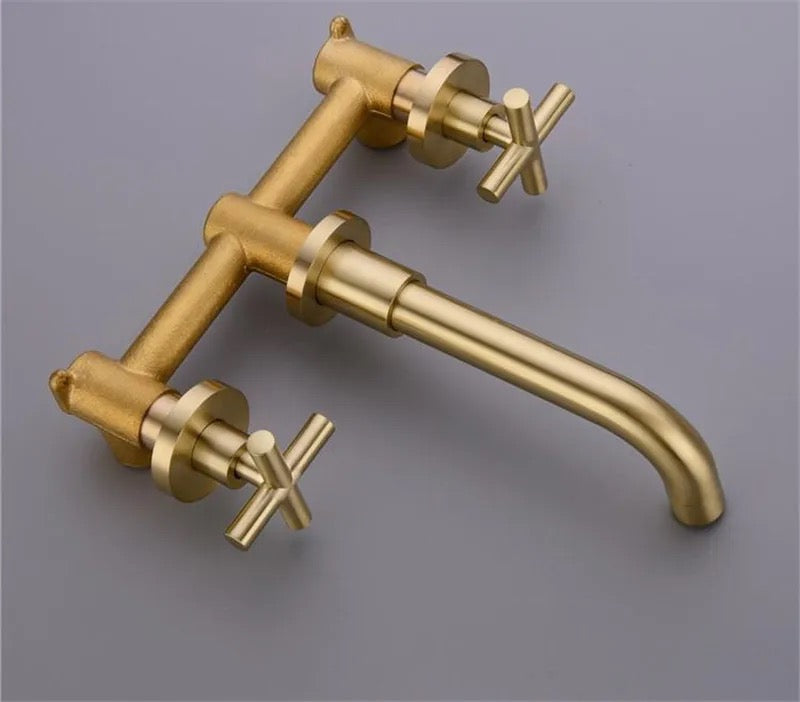 Robinet de lavabo encastré or brossé