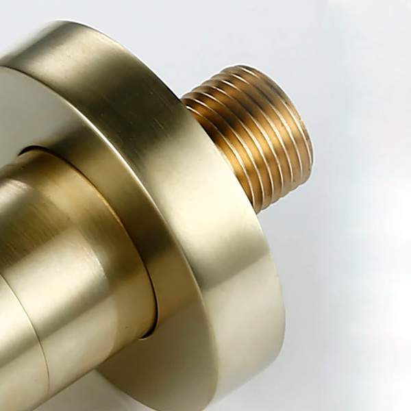 Badeset aus gebürstetem Gold