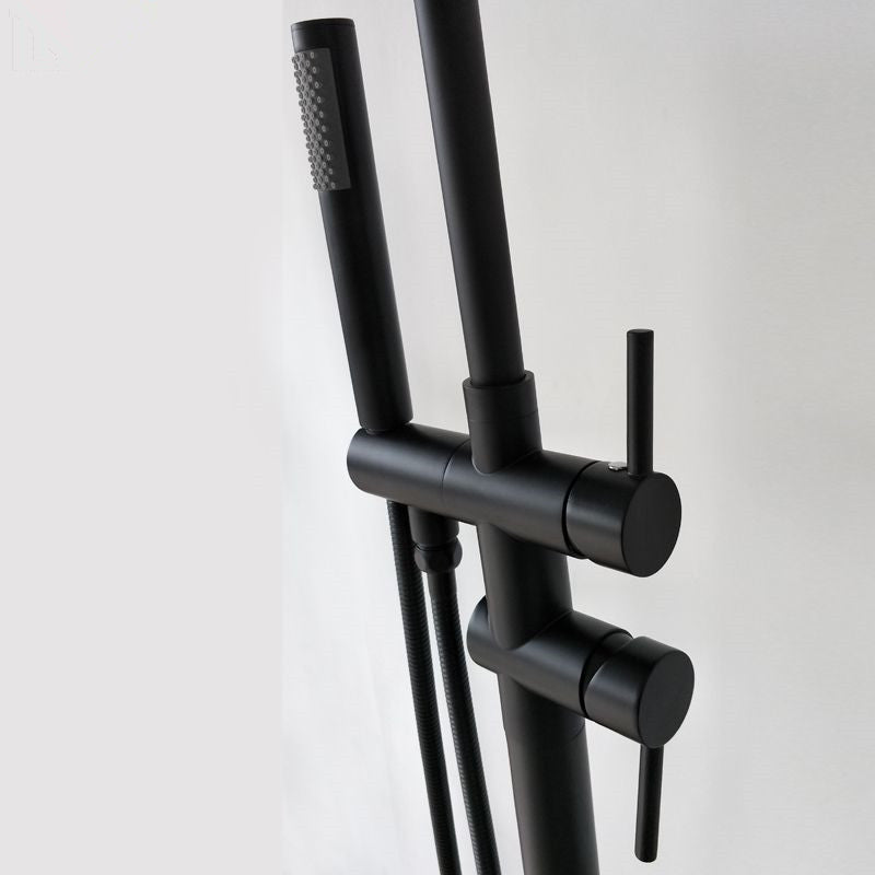 Mattschwarze Standmischbatterie