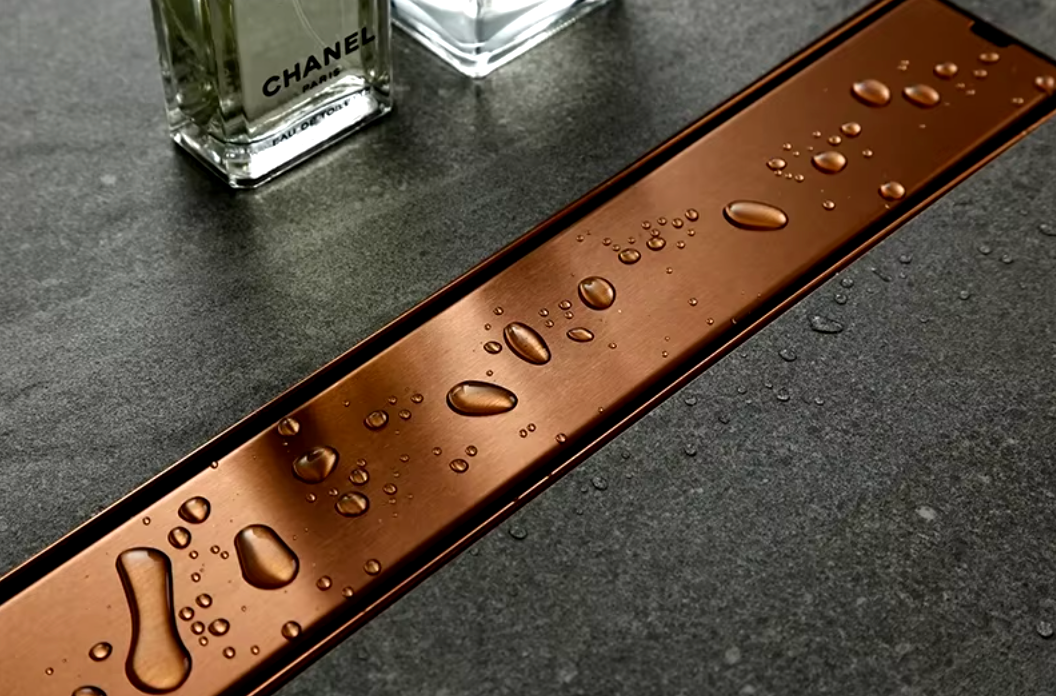 Caniveau de douche encastré or rose brossé – Agostini