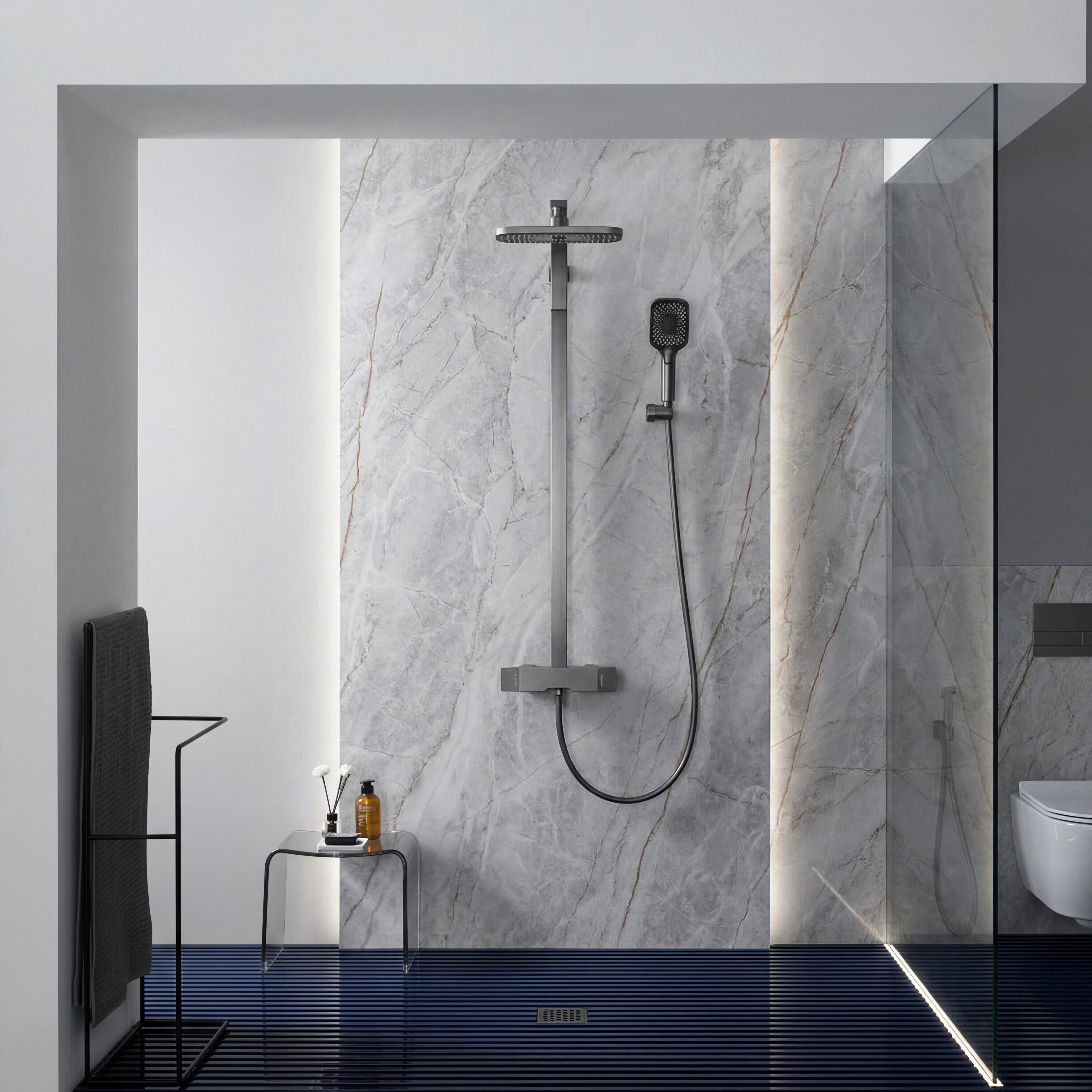 Colonne de douche et bain gris brossé