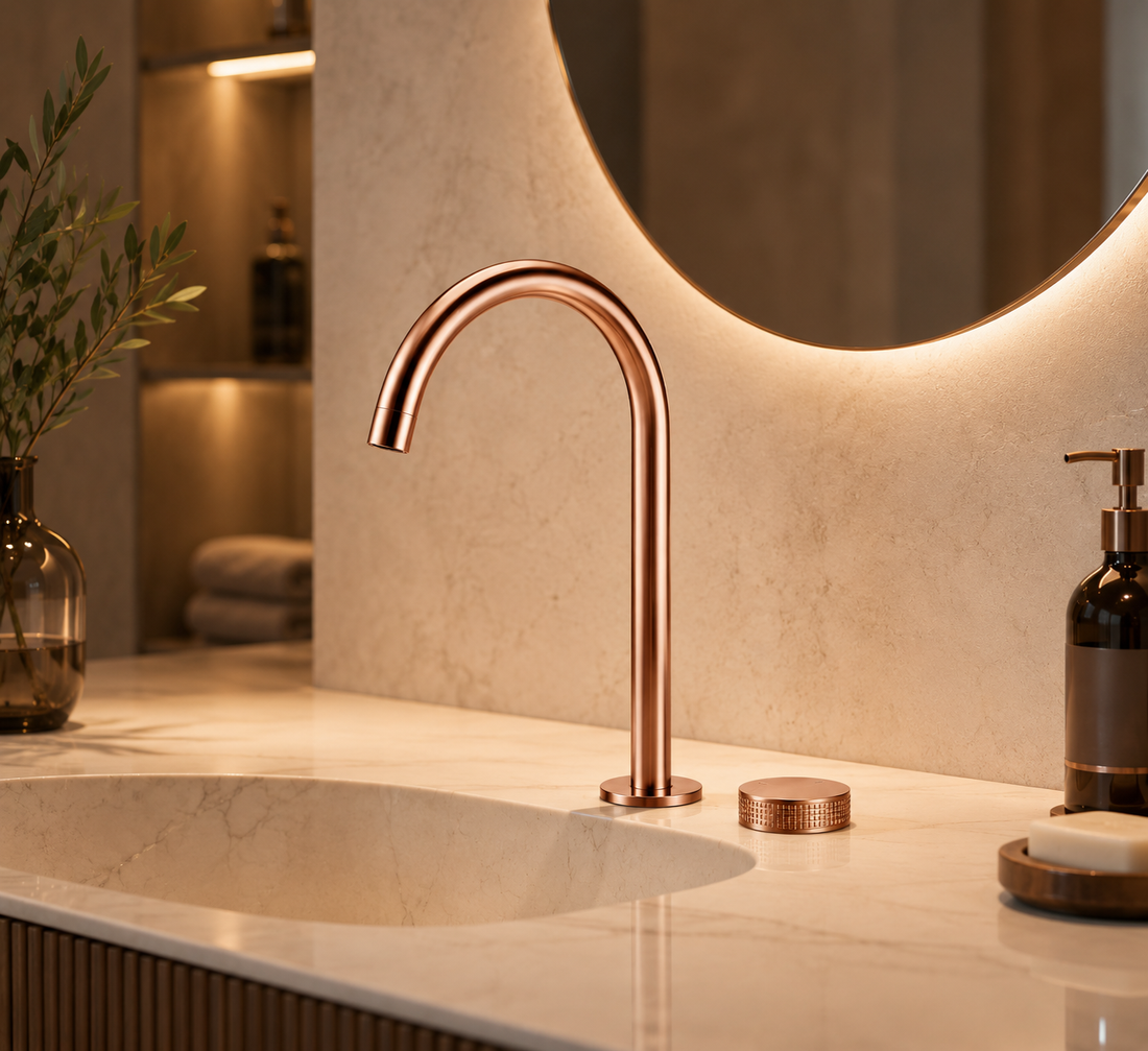 Mitigeur de salle de bain or rose brossé